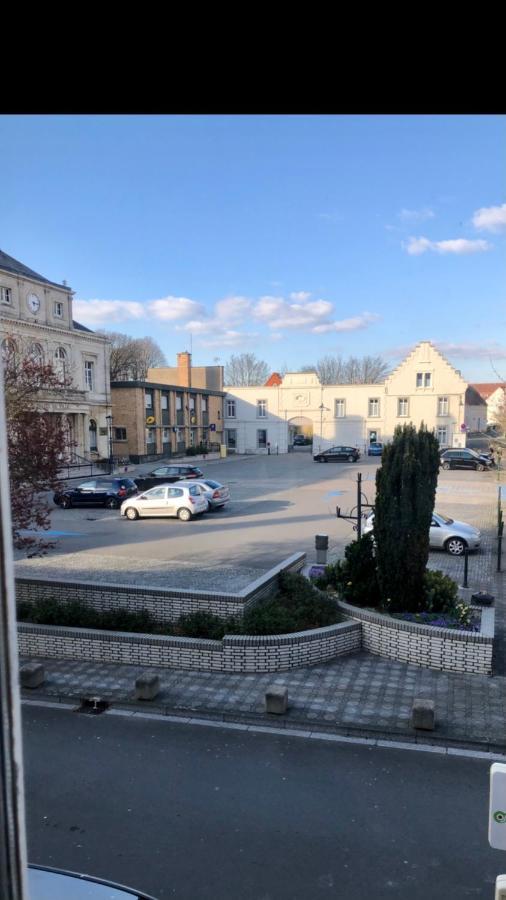 Au Coeur Du Senechal Apartman Marquise Kültér fotó